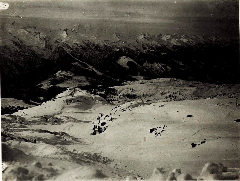 Cima di Bocche, links im Hintergrund Busa dell'Oro. (BildID 15574486)