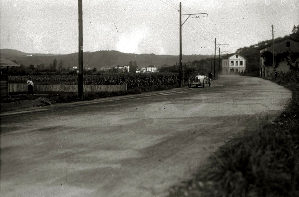 Circuito automóvilistico de Lasarte. Carrera de coches (3 de 8) - Fondo Car-Kutxa Fototeka