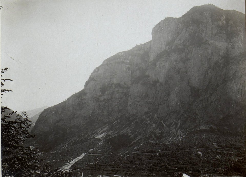 Cismontal mit Vanine. Panorama (1. Teilbild = WK1 ALB087 25422a) (BildID 15647768)