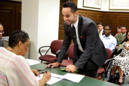 Citizenship ceremony Nara 20160914-01-006 (30095996045)