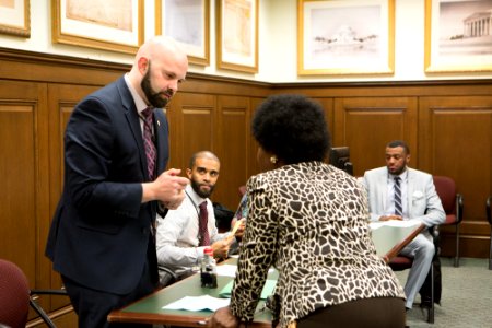 Citizenship ceremony Nara 20171211-01-020 (39163132271)
