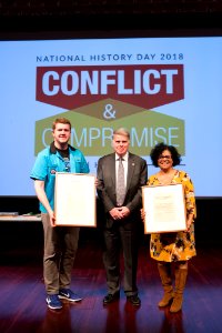 Citizenship ceremony Nara 20180411-02-042 (39695020140)
