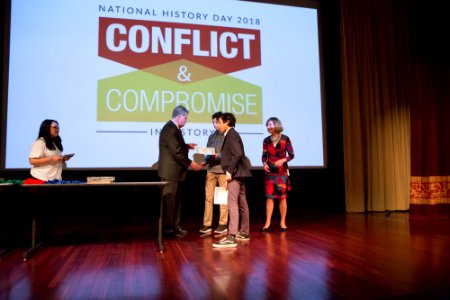 Citizenship ceremony Nara 20180411-02-026 (41503837661)