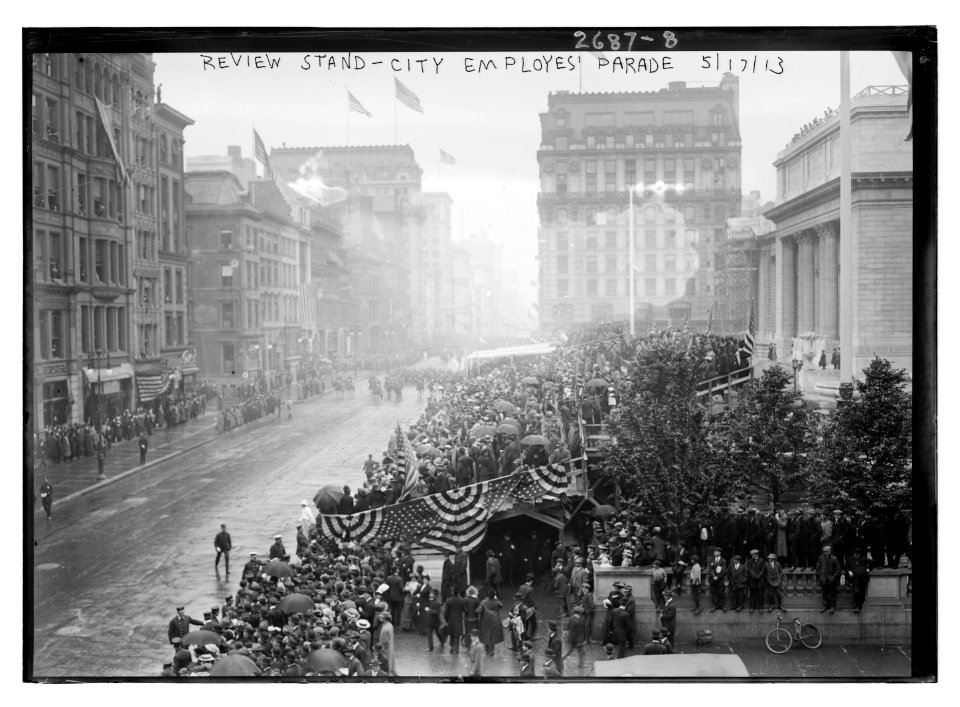 City Employees' parade - Review Stand LCCN2014692982