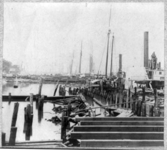 City Point, Va. - waterfront scene LCCN2006686815