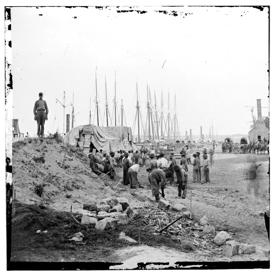 City Point, Virginia. Negroes working along the wharf LOC cwpb.01755