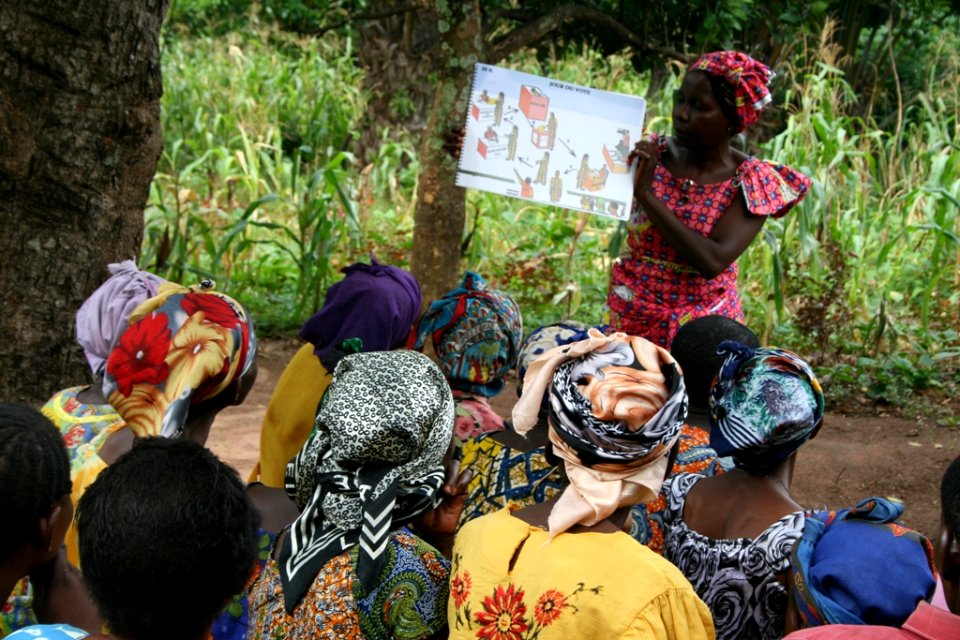 Civic education in the DRC (8329322659)