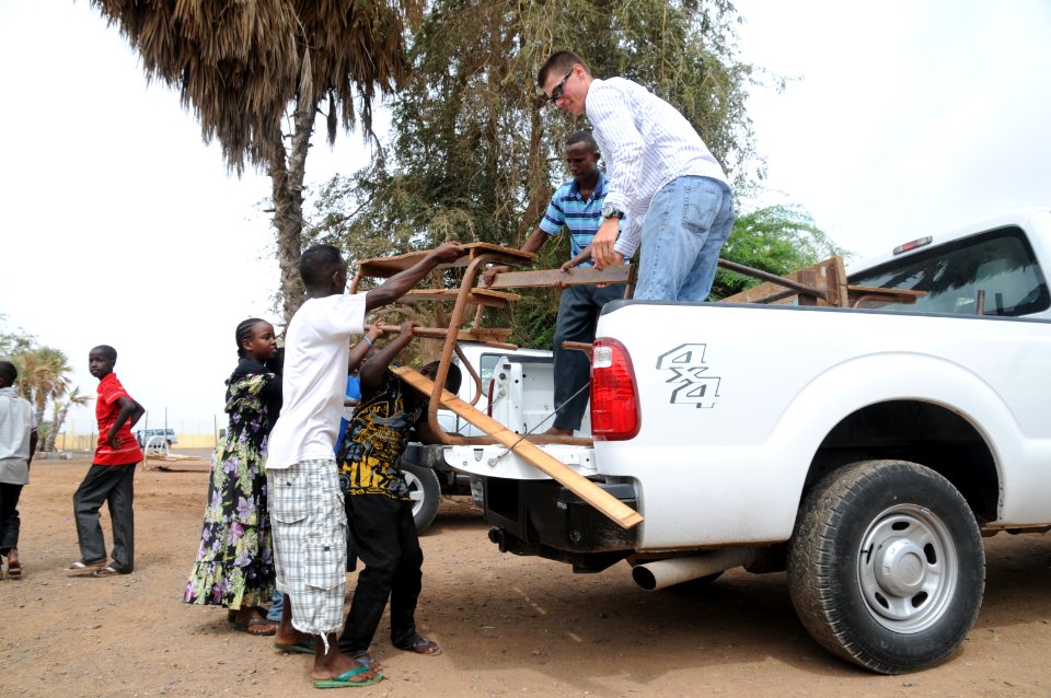 CJTF-HOA members deliver desks to Djiboutian school 120414-N-TC501-041