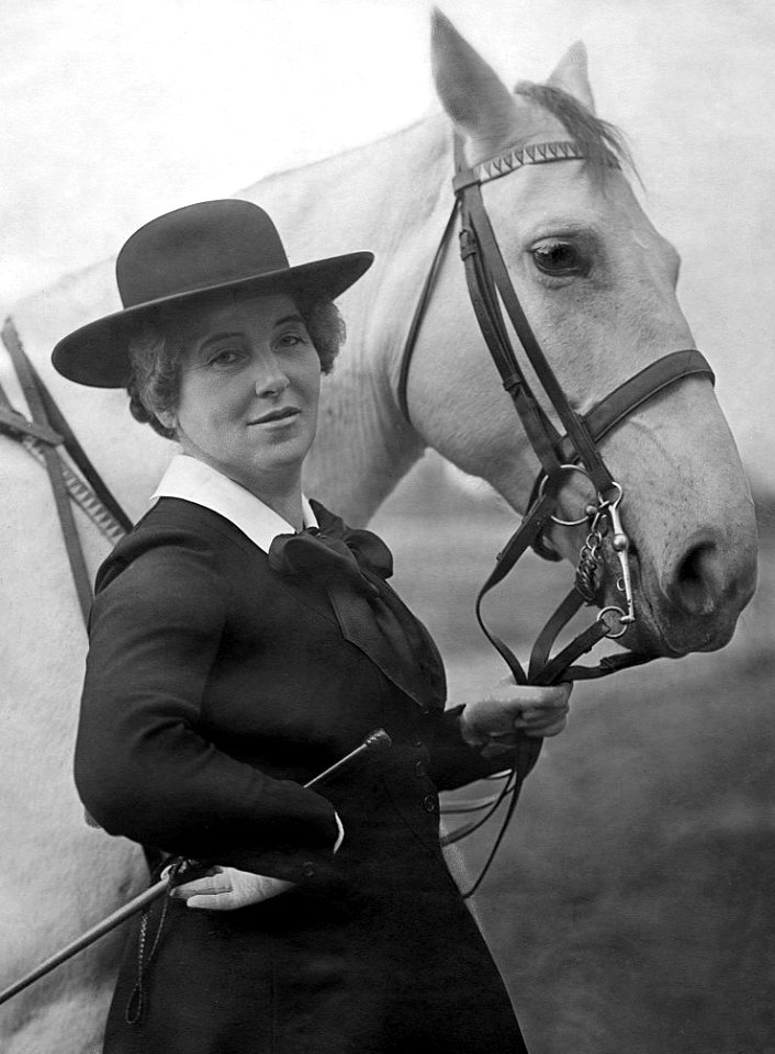Clara Viebig by Nicola Perscheid c1912