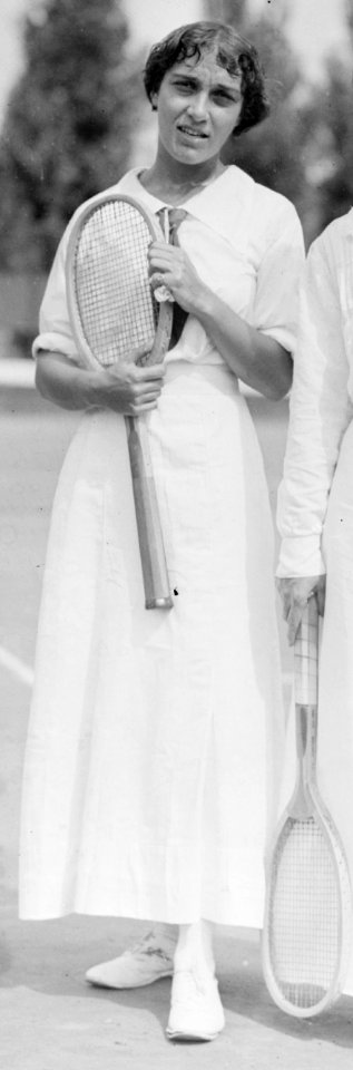 Clare Cassell LCCN2014694382 (cropped)