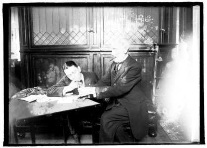 Clarence J. McLeod & Uncle Joe, 12-15-20 LCCN2016844868