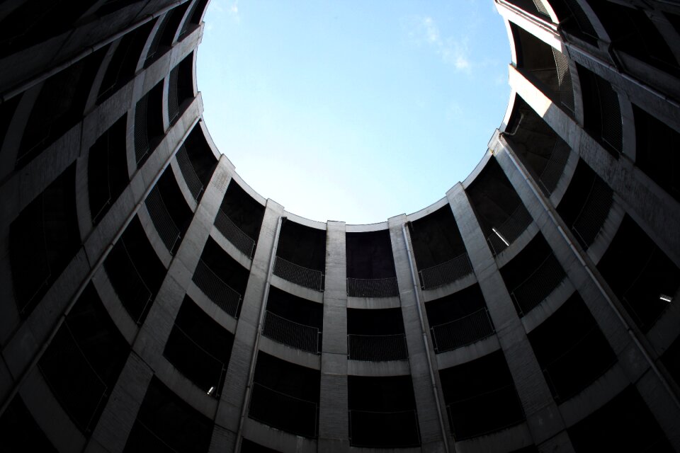 Structure establishment dome
