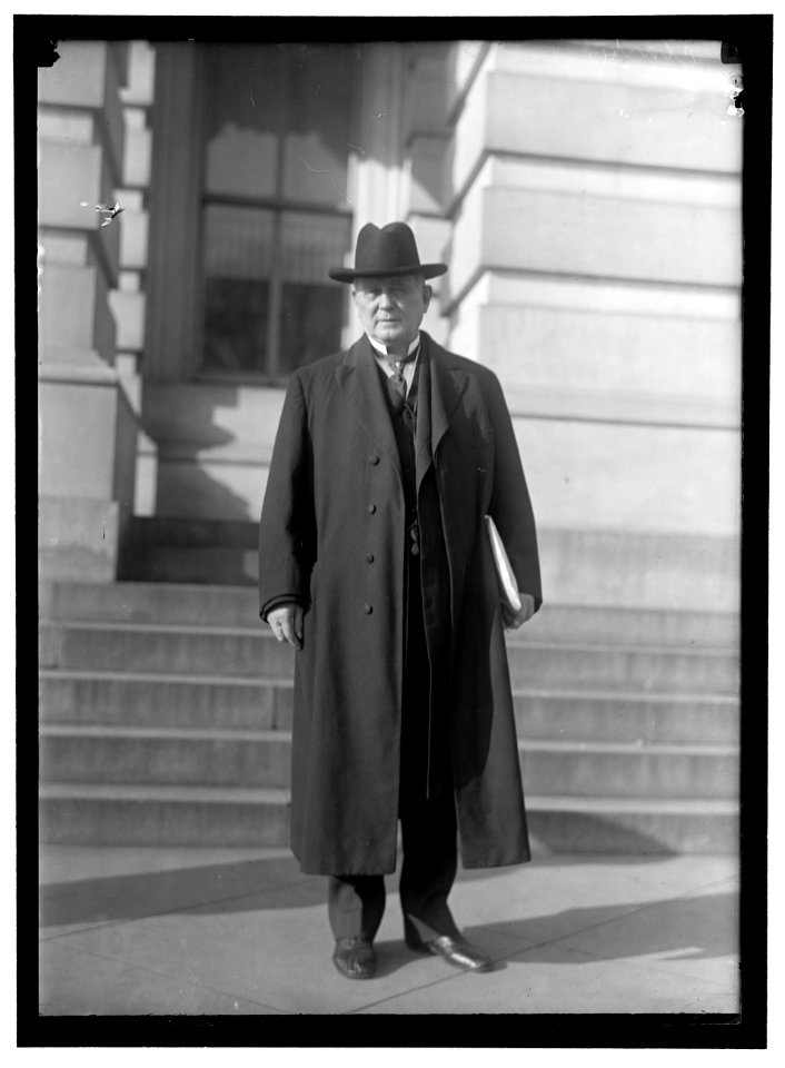 CLARK, CHAMP (JAMES BEAUCHAMP), REP. FROM MISSOURI, 1893-1895, 1897-1921 LCCN2016867071