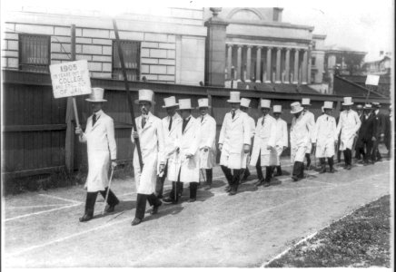 Class of 1905, Columbia College, in alumni procession. 1920 LCCN2006686902