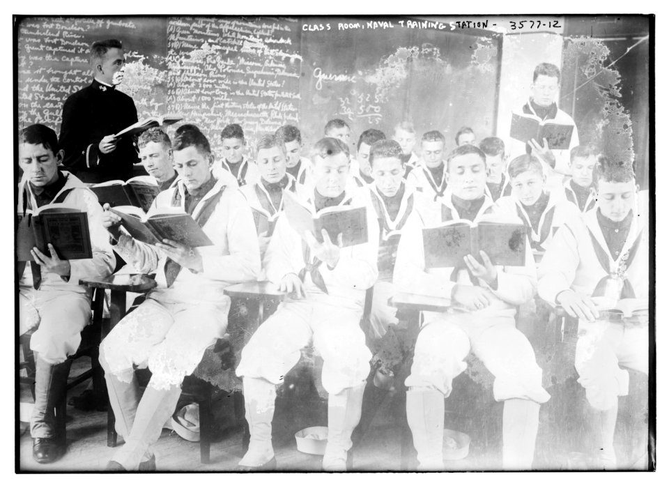 Class room, Naval Training Station LCCN2014699722