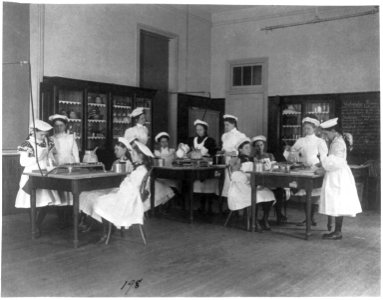 Classroom scene in Washington, D.C. elementary school - cooking class LCCN2001703712