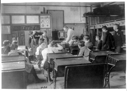 Classroom scenes in Washington, D.C., public schools - carpentry class LCCN2001703657