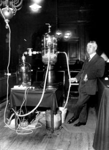 Georges Claude à l'Institut 1926