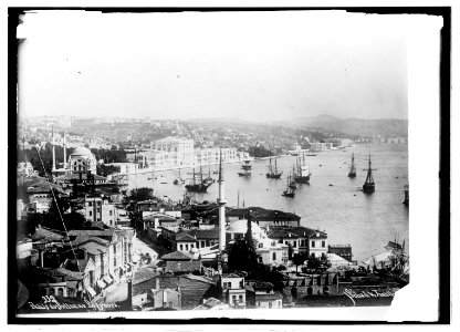 Constantinople, Sultan Palace in Bosphorus LCCN2016820924