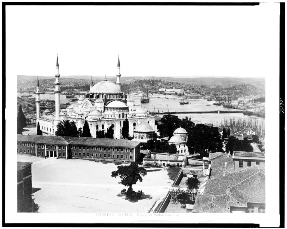 Constantinople. Mosque of Sultan Suleiman LCCN92513534