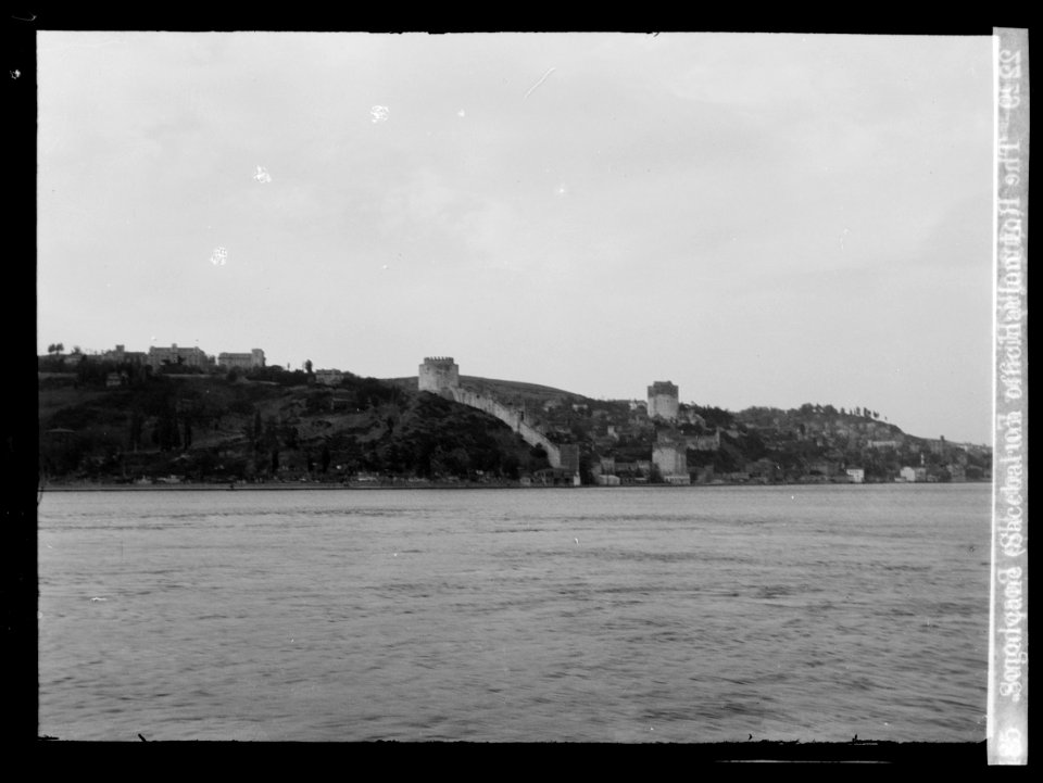 Constantinople. The Roumelli Hissar Fort on the Bosphoros LOC matpc.15148