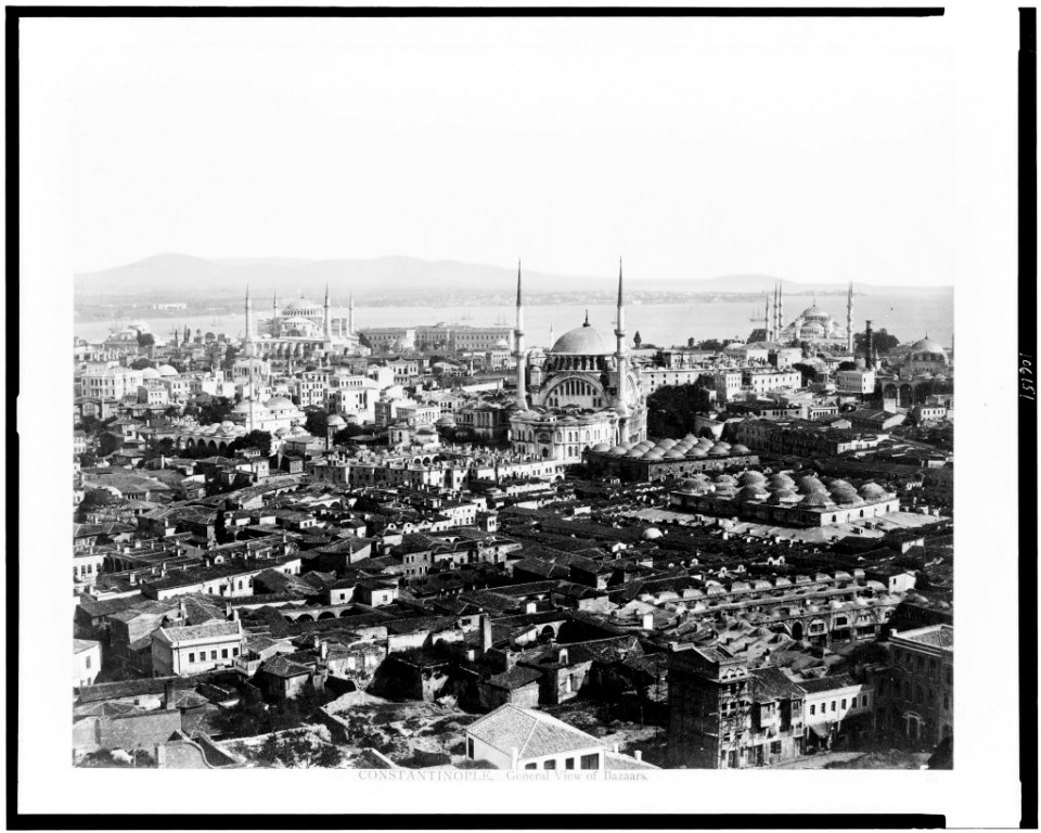 Constantinople. General view of bazaars LCCN92513528