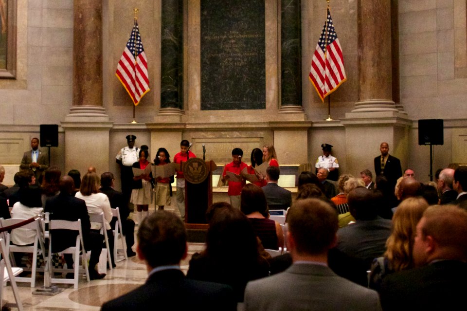Constitution Day Naturalization Ceremony (15094530599)