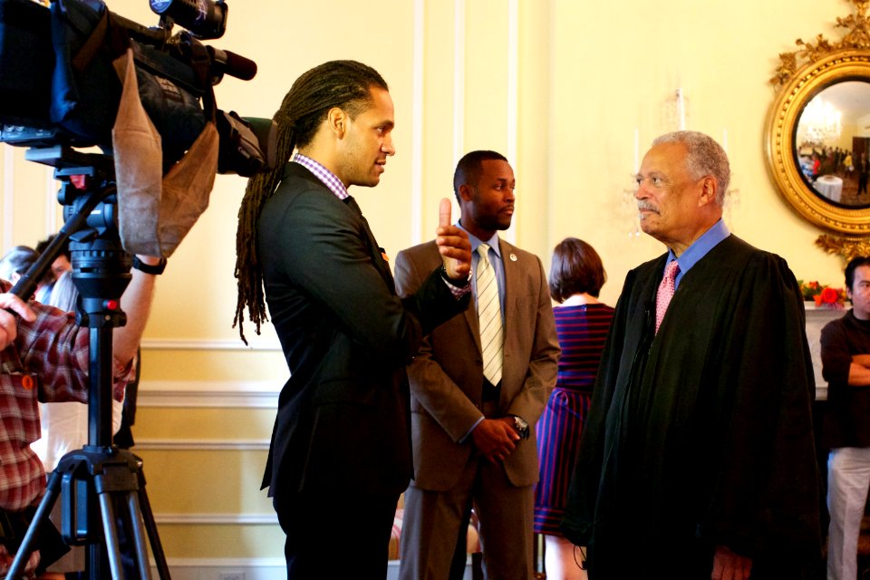 Constitution Day Naturalization Ceremony (15094571560)