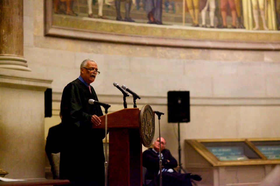 Constitution Day Naturalization Ceremony (15094720328)