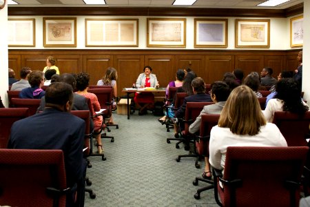 Constitution Day Naturalization Ceremony (15094734377)