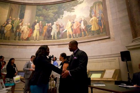 Constitution Day Naturalization Ceremony (15280894932)