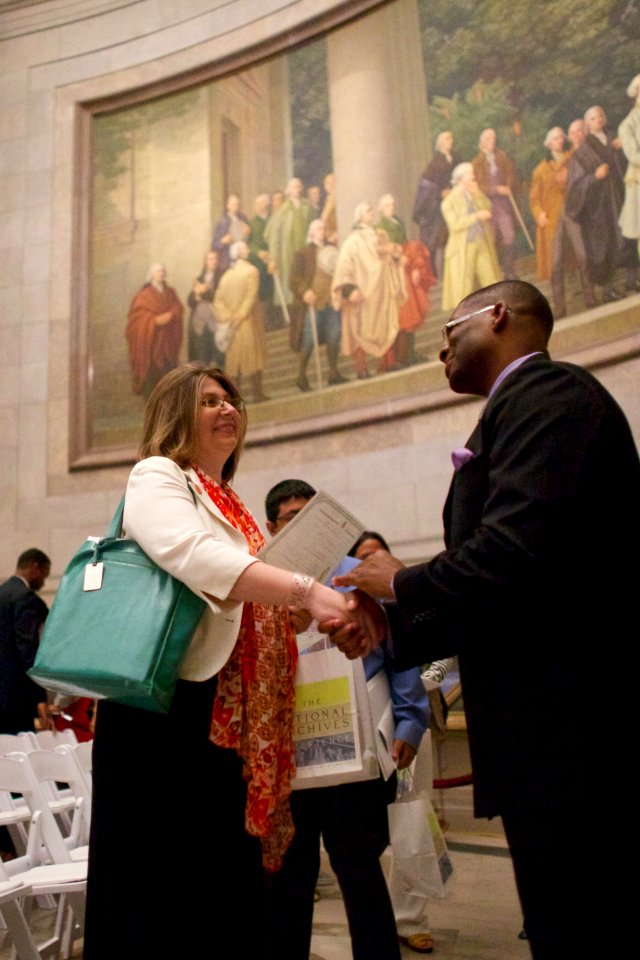 Constitution Day Naturalization Ceremony (15278159581)