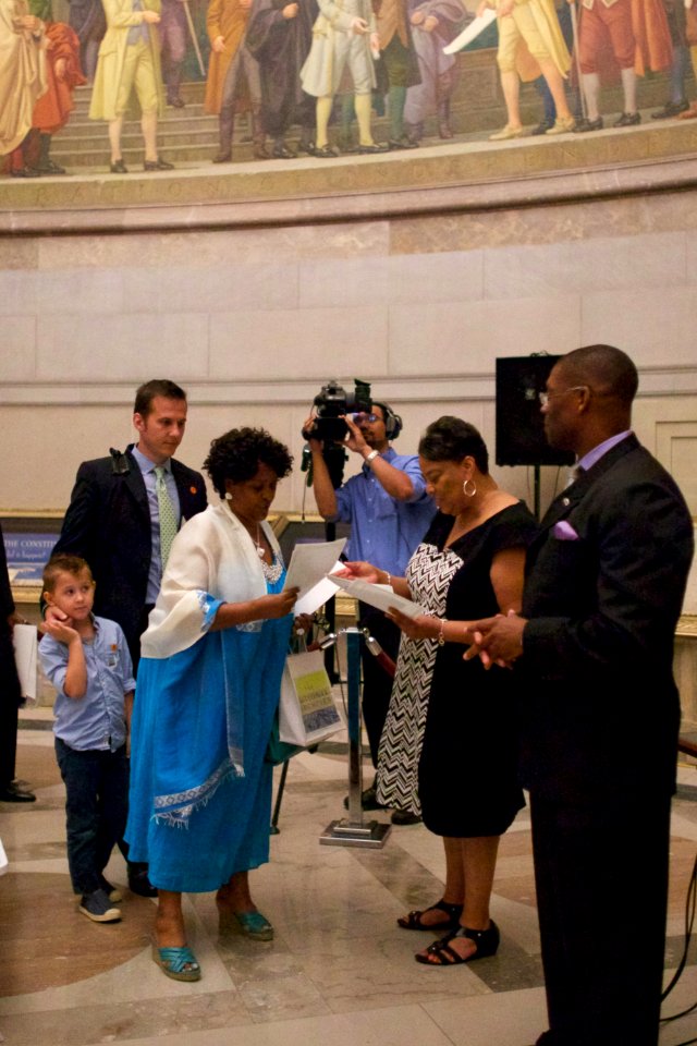 Constitution Day Naturalization Ceremony (15258266506)