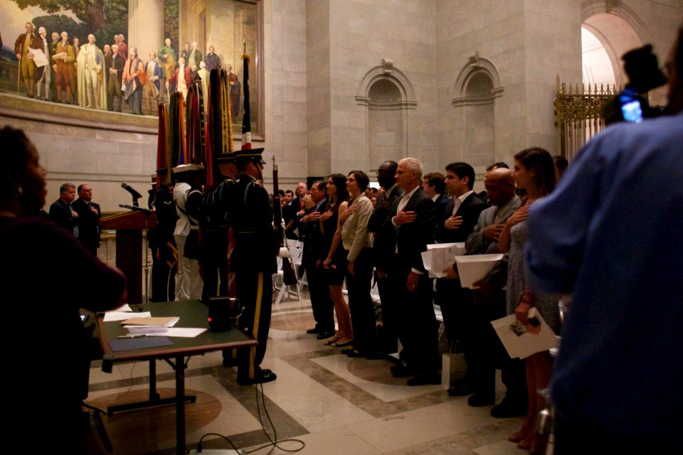 Constitution Day Naturalization Ceremony (15258269776)