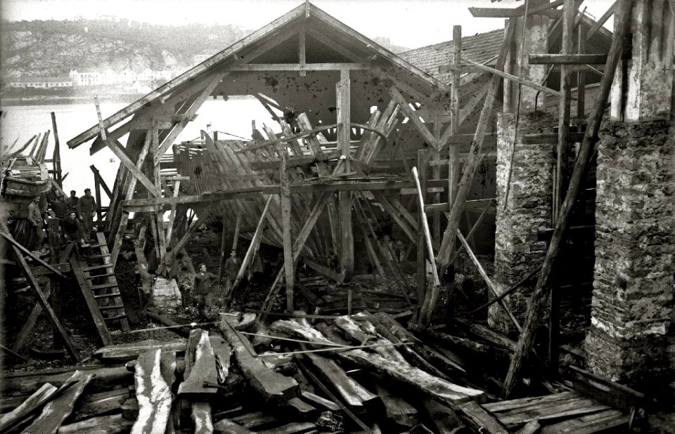 Construcción de una embarcación (1 de 2) - Fondo Car-Kutxa Fototeka