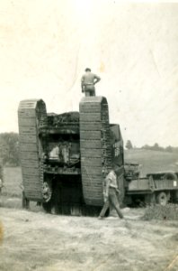 Construction in Ontario 1940's 02