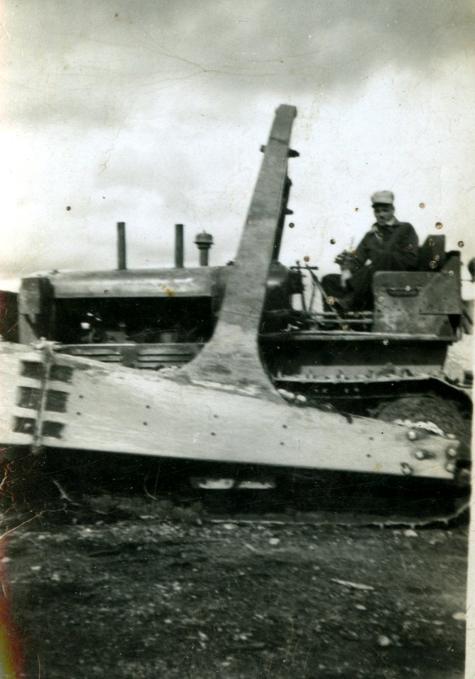 Construction in Ontario 1940's 025