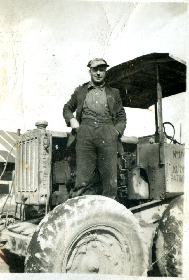 Construction in Ontario 1940's Cecil White