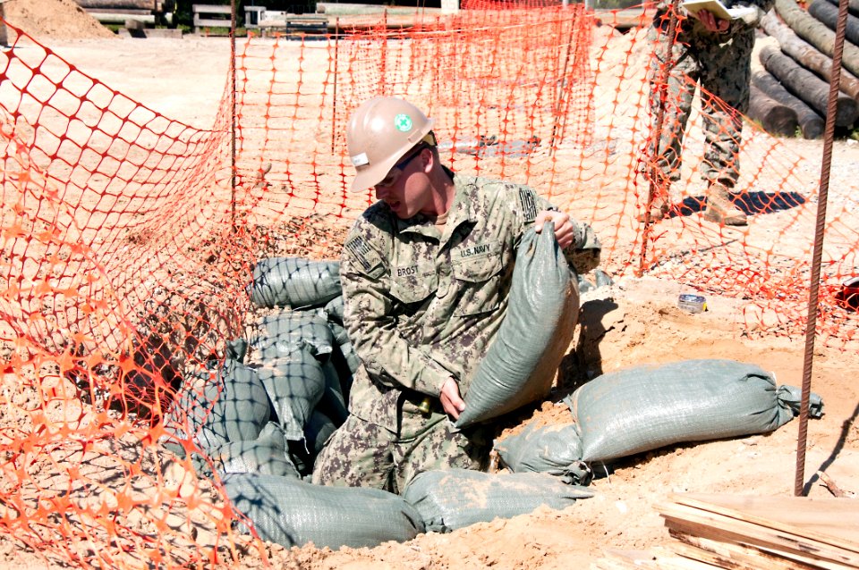 Construction of the SESEF at Naval Station Rota 160316-N-VJ282-002