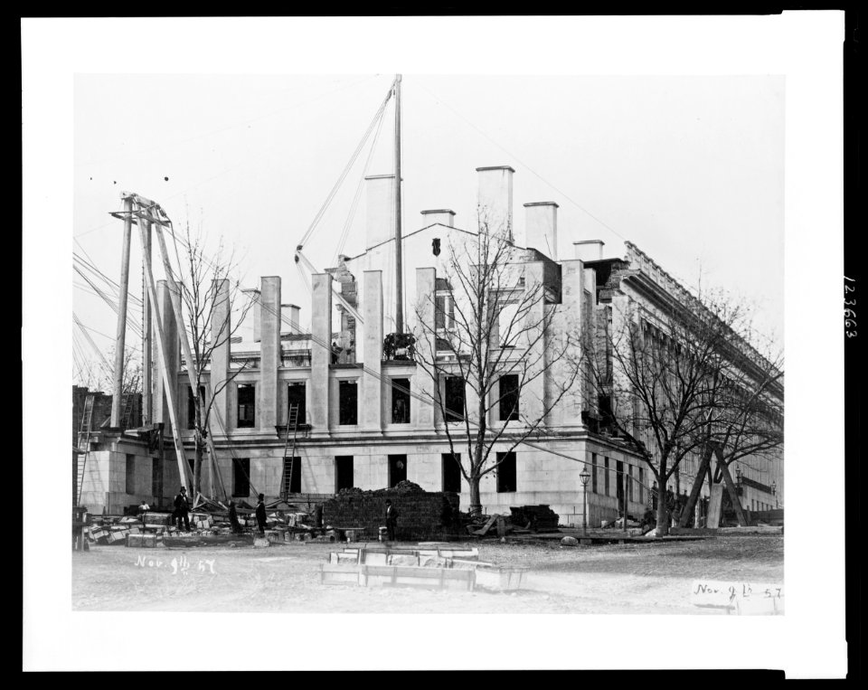 Construction of the United States Treasury Building, Washington, D.C. LCCN00652405