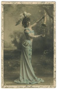 CONTI, de SIP. W. 5112. Folies Bergére. Photo Waléry