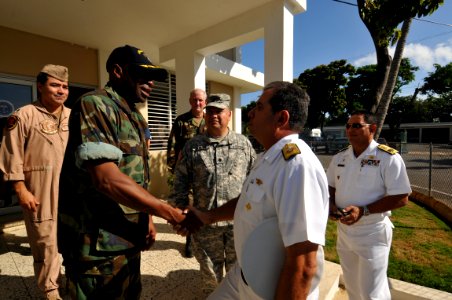 Continuing Promise 2008 mission commander visits the Dominican Republic DVIDS120495