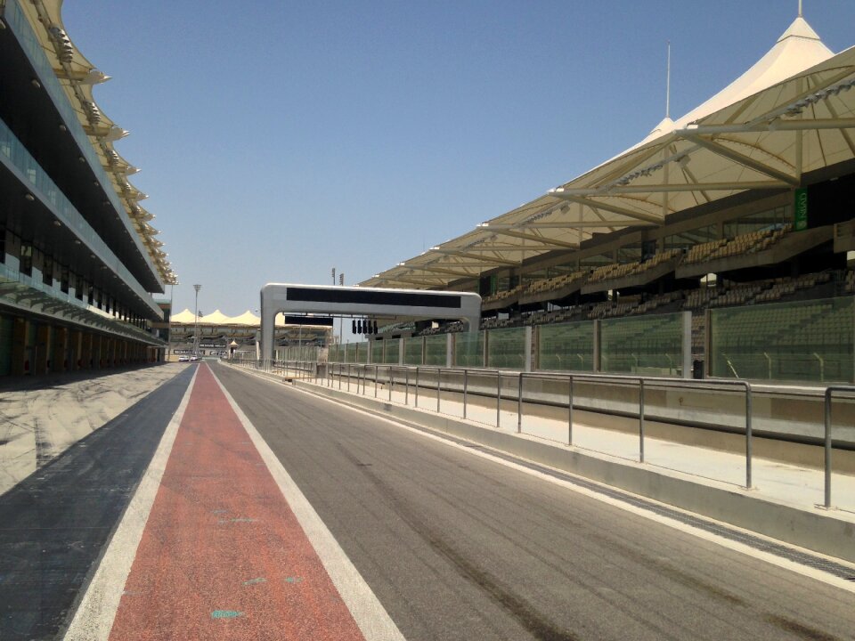 Race trace formula one f1