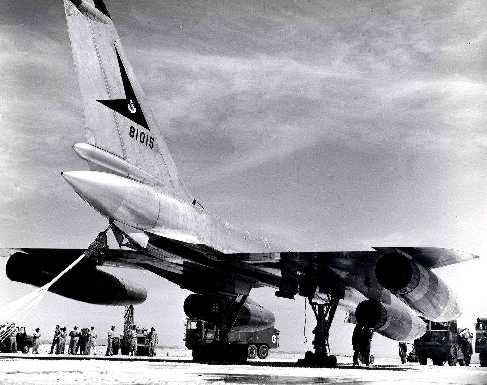 Convair RB-58A Hustler 3-4 rear view (SN 58-1015). Photo taken on April 13, 1960, after the right main landing gear (tires) failed 061101-F-1234P-017