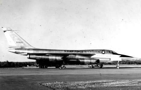 Convair XB-58 Hustler (SN 55-0660) Side view refueling 061101-F-1234P-005