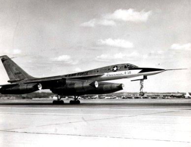 Convair XB-58 Hustler rotating (SN 55-0660) 061101-F-1234P-006
