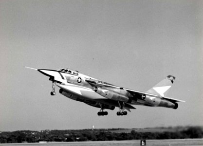 Convair TB-58A Hustler 3-4 side view 061101-F-1234P-018