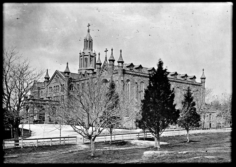 Convent of the Sacred Heart (4222279351)
