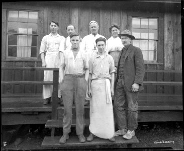 Cooks at Linco Log and Lumber Company