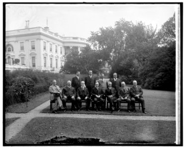Coolidge Cabinet, (White House, Washington, D.C.) LCCN2016824236 photo